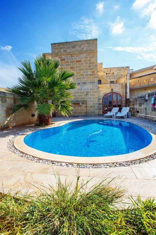 Il-Veduta Holiday Farmhouse With Sunny Private Pool In Island Of Gozo Għarb Eksteriør bilde