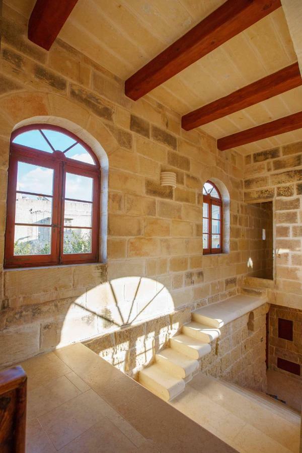 Il-Veduta Holiday Farmhouse With Sunny Private Pool In Island Of Gozo Għarb Eksteriør bilde