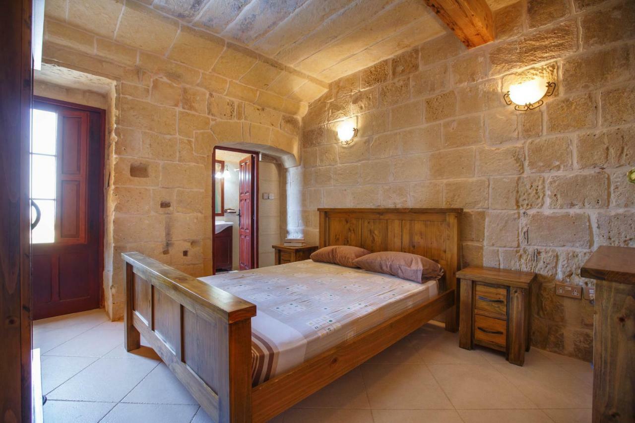 Il-Veduta Holiday Farmhouse With Sunny Private Pool In Island Of Gozo Għarb Eksteriør bilde